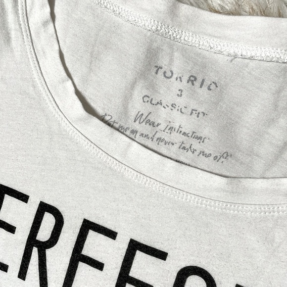 Torrid tee - Picture 3 of 6